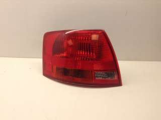 Baklykt venstre til Audi A4,  (B7) (AUDI|8E9 945 095 E)