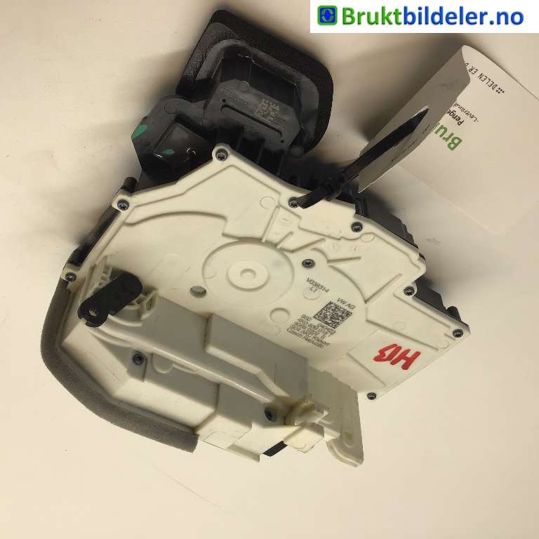 Låsekasse høyre bak til VW ID.4 2020-->>  (VOLKSWAGEN|4K0 839 016 T|4068 0202B|)