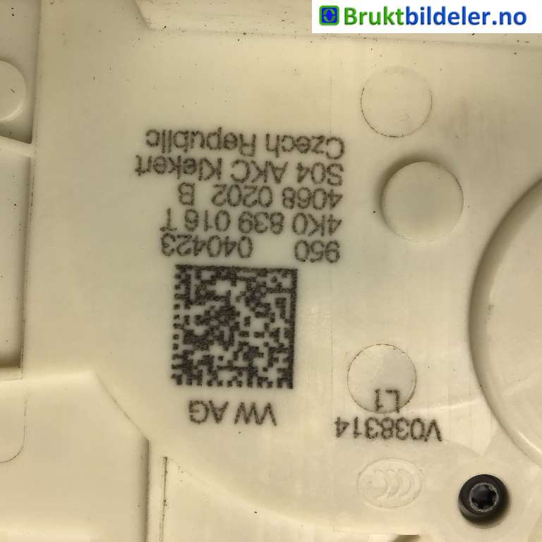 Låsekasse høyre bak til VW ID.4 2020-->>  (VOLKSWAGEN|4K0 839 016 T|4068 0202B|)