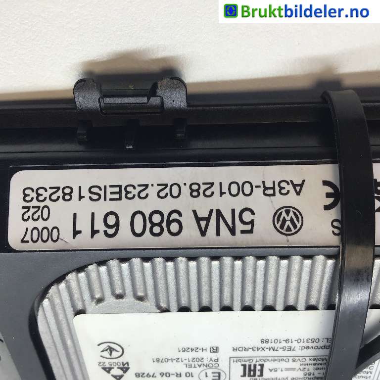 Diverse deler til VW ID.4 2020-->> (VOLKSWAGEN|5NA 980 611|A3R-00128.02.23|)
