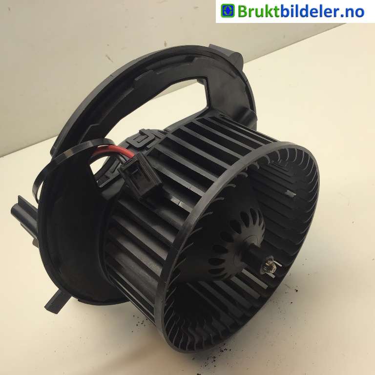 Varmeapparat motor til VW e-Golf 2014-2017 (Fase 1)  (VOLKSWAGEN|5Q1 819 021 B|T1016776J-J|0 130 115 576)
