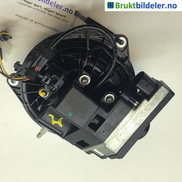 Bakluke/bakdør håndtak til VW e-Golf 2014-2017 (Fase 1)  (VOLKSWAGEN|5GE 827 469 F|)