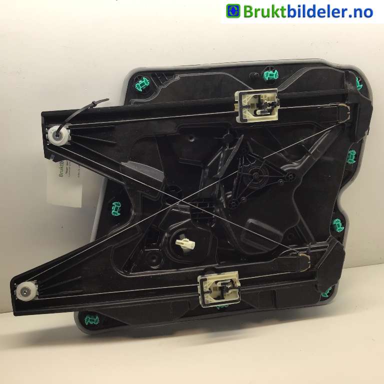 Ruteheis til VW ID.4 2020-->>  (VOLKSWAGEN|11A 837 462 D|E31137-107|11A 837 402 E)