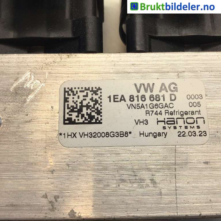 Diverse deler til VW ID.4 2020-->>  (VOLKSWAGEN|1EA 816 681 D|VN5A1G6GAC|)