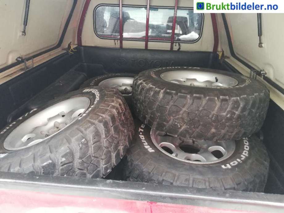 Felgsett aluminium til Toyota Hilux, 1998-2001  (TOYOTA|)