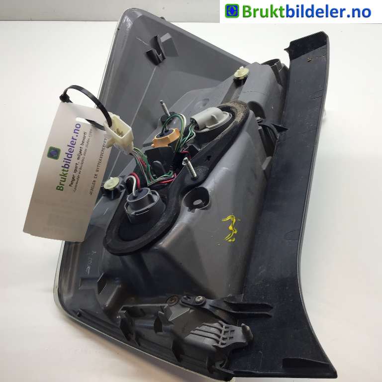 Baklykt høyre til Toyota Prius 2009-2016 (Type III) (COMBI) (COMBI) (TOYOTA|8155147122|)