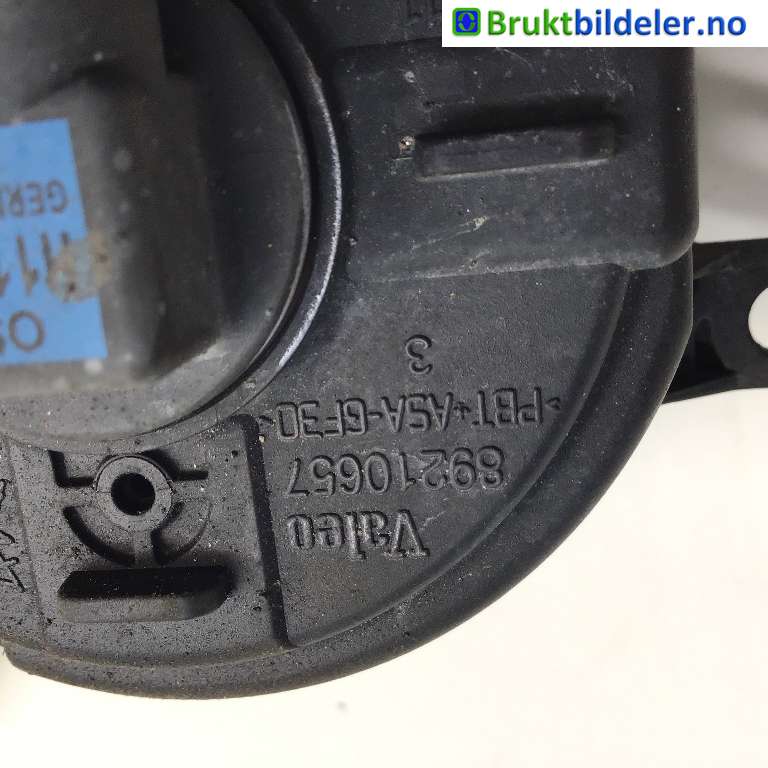 Tåkelykt venstre foran til Toyota Prius 2009-2016 (Type III) (COMBI) (COMBI) (TOYOTA|81026-0W020|89210657|)
