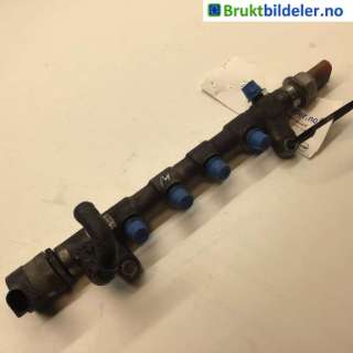 Dyseskinne (fuelrail) til VW Touran, 2010-2015 (Type I, Fase 3)  (VOLKSWAGEN|03L 130 089 P|0184219|03L 089 M)