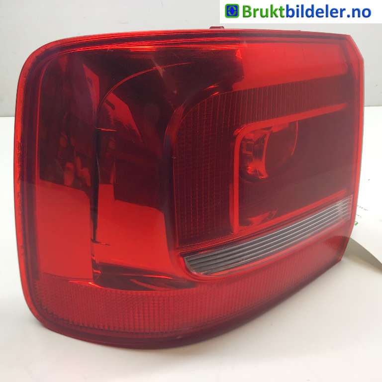 Baklykt venstre til VW Touran, 2010-2015 (Type I, Fase 3)  (VOLKSWAGEN|1T0 945 095 R)