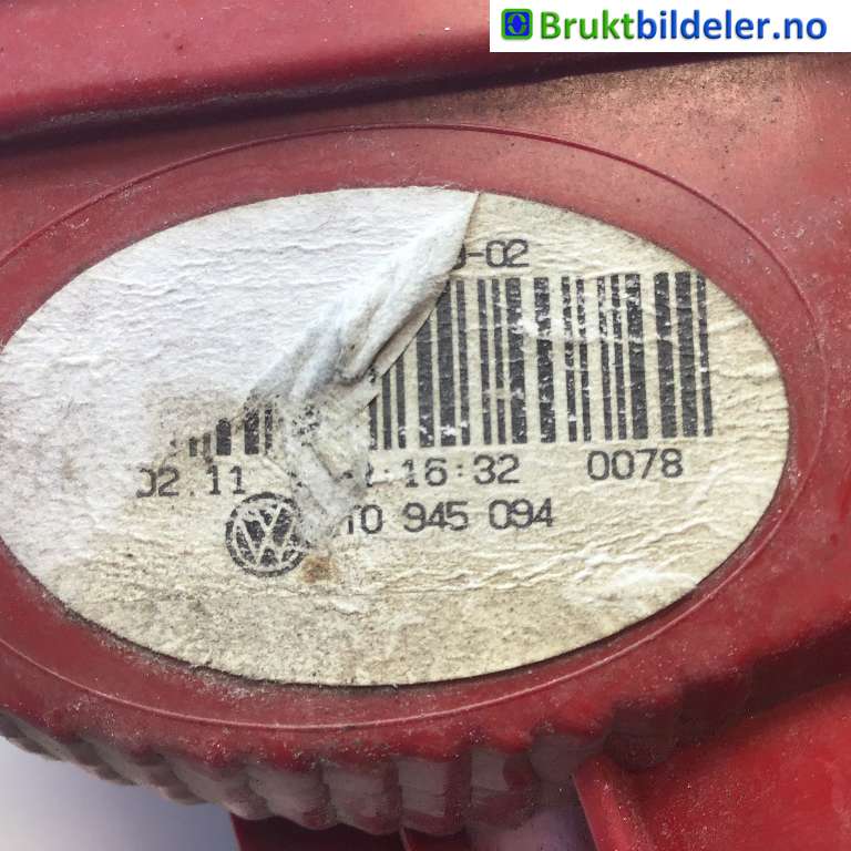 Baklykt høyre indre til VW Touran 2010-2015 (Type I, Fase 3)  (VOLKSWAGEN|1T0 945 094 A|)