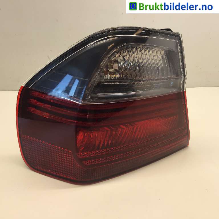 Baklykt venstre til BMW 3-Serie, 2005-2011 (E90/E91/E92/E93) (E90/E91/E92/E93) (BMW|63 21 0 406 879)