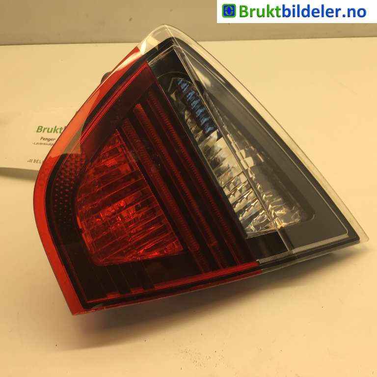 Baklykt høyre indre til BMW 3-Serie, 2005-2011 (E90/E91/E92/E93) (E90/E91/E92/E93) (BMW|63 21 0 406 884)