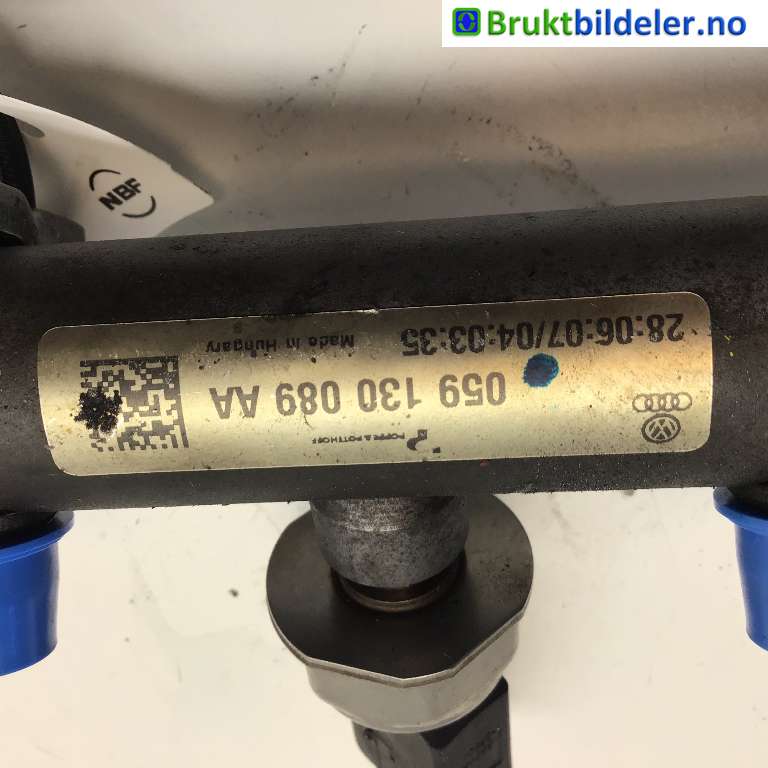 Dyseskinne (fuelrail) til Audi A6, Allroad 2006-2008 (Type II, Fase 1) (C6) (C6) (AUDI|059 130 089 AA|)