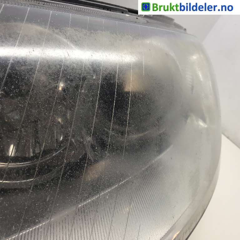 Frontlykt venstre xenon til Audi A6, Allroad 2006-2008 (Type II, Fase 1) (C6) (C6) (AUDI|4F0 941 003 AK|1EL 008 881-31|)
