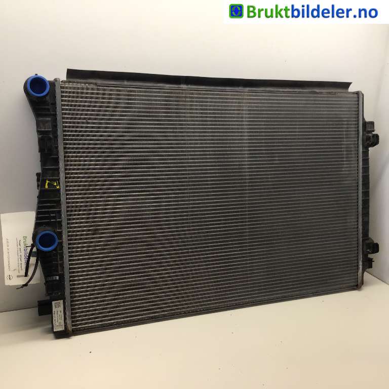 Radiator (automat gir) til VW e-Golf, 2014-2017 (Fase 1)  (VOLKSWAGEN|5Q0 121 251 EQ)