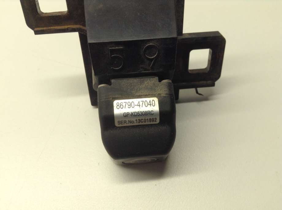 Kamera til Toyota Prius 2009-2016 (Type III) (COMBI) (COMBI) (TOYOTA|86790-47040|13C01892|)