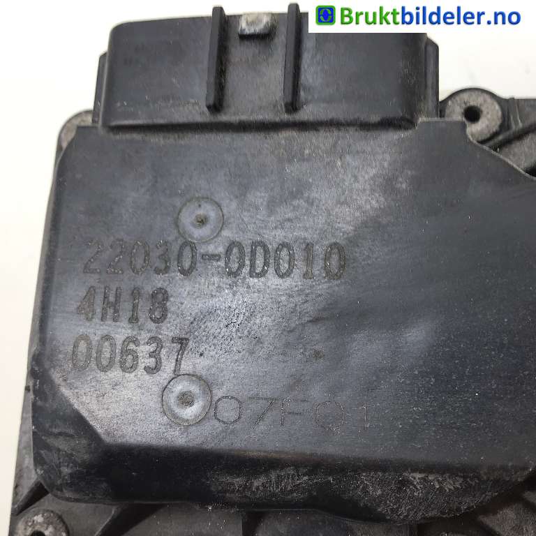 Spjeldhus til Toyota Verso 2004-2009 (Type II)  (TOYOTA|22030-0D011|)