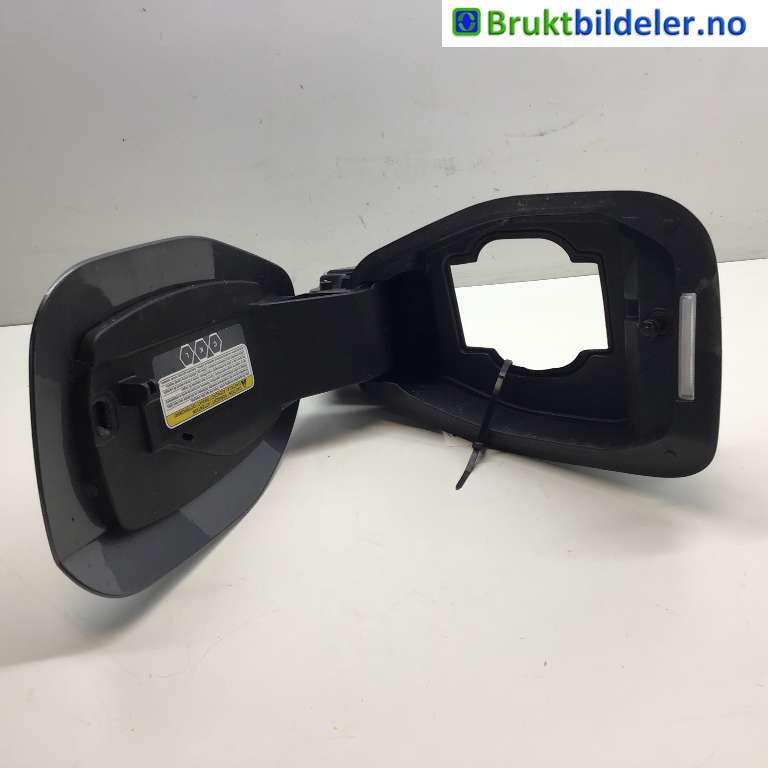 Batterilader inntak/luke til Nissan Ariya 2022-->> (NISSAN|657325MP5A|)