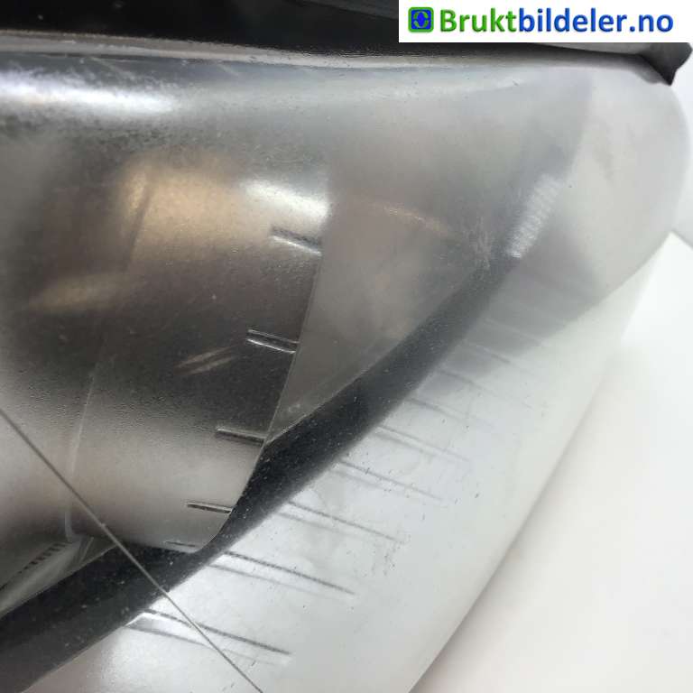 Frontlykt høyre xenon til Volvo V70 2007-2013 (Type III, Fase 1) (VOLVO|31214416|633.32.000.01|31214348)