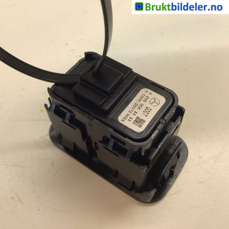 Bryter diverse til Mercedes EQC 2019-->>  (MERCEDES|A 205 905 19 13|200729051|)