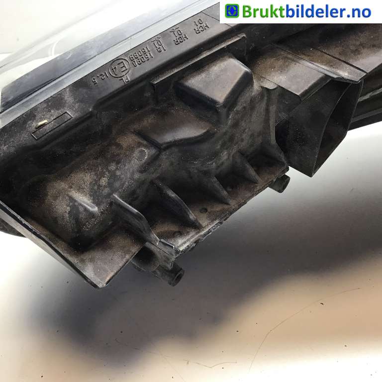 Frontlykt høyre halogen til Renault Zoe 2013-2019 (Fase 1)  (RENAULT|260109891R|1EL 010 912-02|)