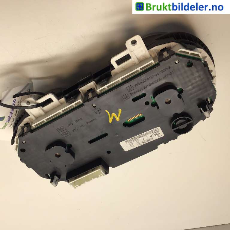 Instrumentpanel til Nissan Qashqai 2007-2010 (Type I, Fase 1)  (NISSAN|24810JD51A|JD51A19R04XX|)
