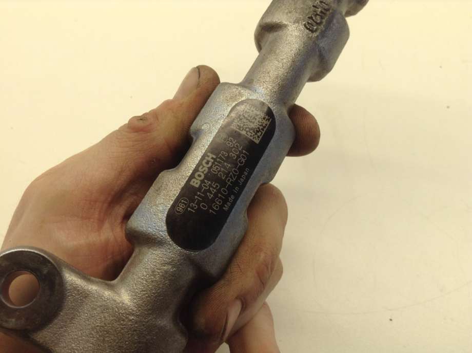 Dyseskinne (fuelrail) til Honda Civic 2012-2015 (Type IX, Fase 1)  (HONDA|16610-RZ0-G01|0 445 214 302|0 281 002 966)