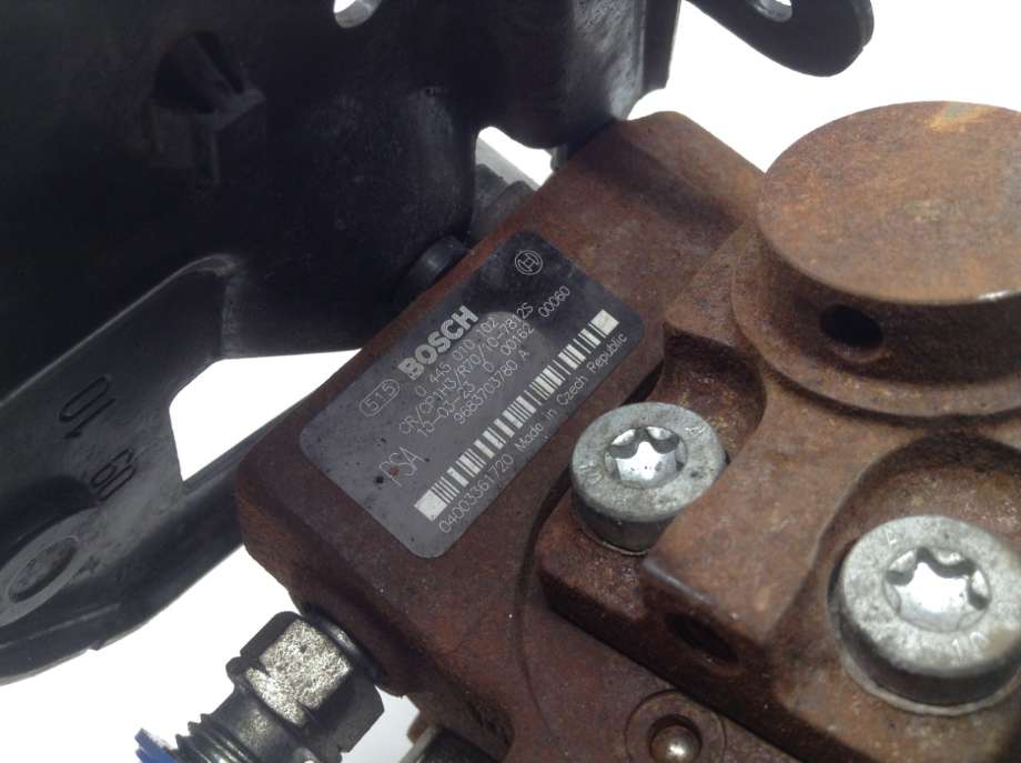 Styreenhet drivstoffpumpe til Volvo V70 2007-2013 (Type III, Fase 1)  (VOLVO|36002235|0 445 010 102|9683703780)