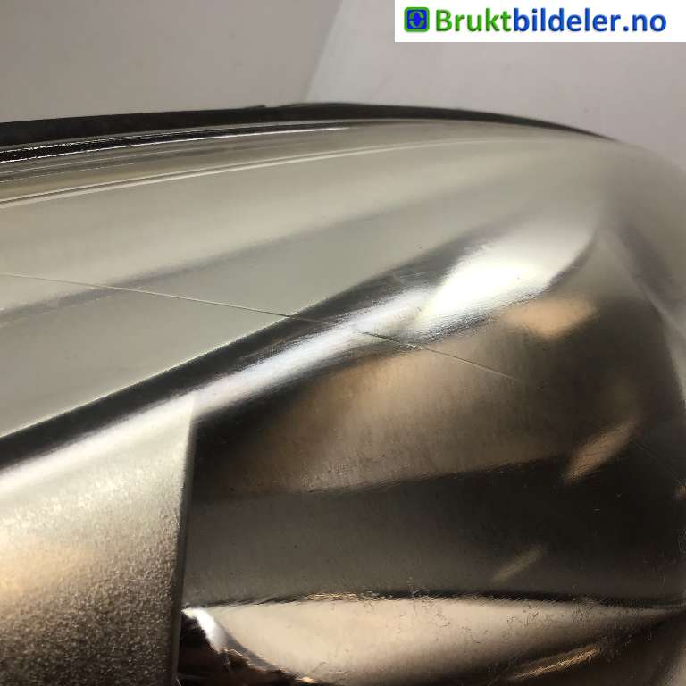 Frontlykt høyre xenon til Mazda 5 2011-2015 (Type II)  (MAZDA|CG16-51-031C|)