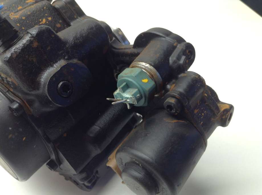 Styreenhet drivstoffpumpe til Citroën DS5 2012-2017  (CITROEN|1920 QP|9424A050A|)