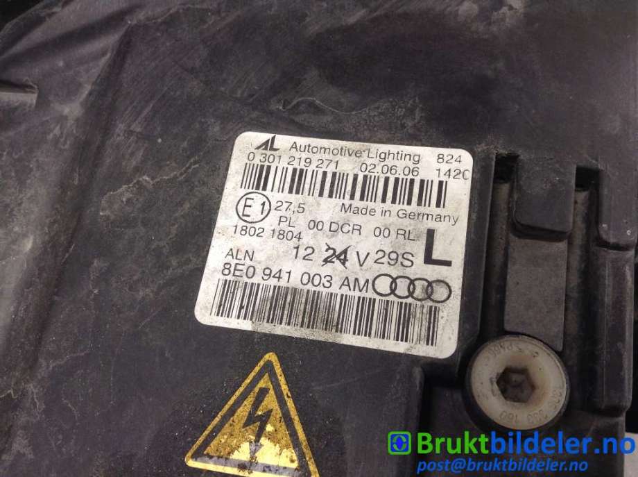 Frontlykt venstre xenon til Audi A4 2004-2008 (Type III) (B7) (B7) (AUDI|8E0 941 003 AM|0 301 219 271|)
