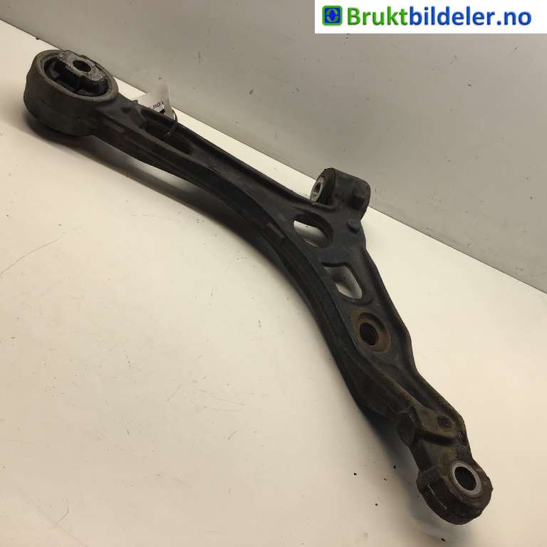 Bærebru venstre foran nedre til Peugeot Boxer 2014-->> (Type III, Fase 2)  (PEUGEOT|16 127 356 80|)