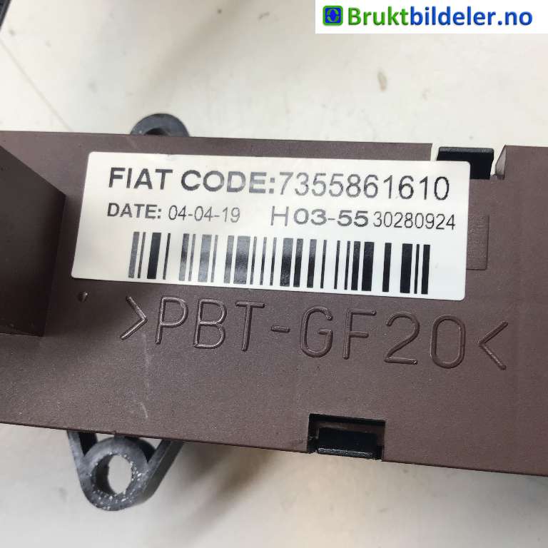 Bryter nødblink til Peugeot Boxer 2014-->> (Type III, Fase 2) (PEUGEOT|16 369 072 80|7355861610|)