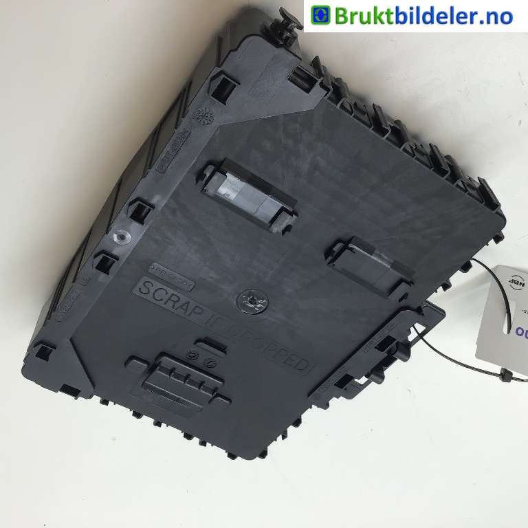 Styreenhet comfort (BCM) til Ford Mustang Mach-e 2020-->> (FORD (US)|MU5T-15604-JJFS|20230616|)