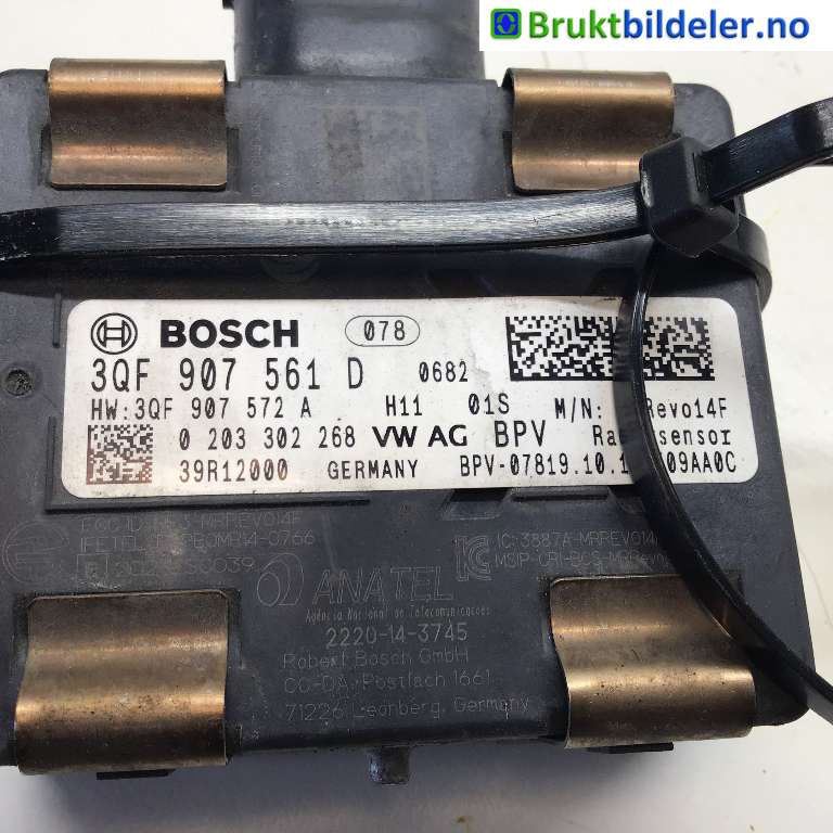 Sensor radar til Škoda Octavia 2017-2020 (Type III, Fase 2) (SKODA|3QF 907 561 D|0 203 302 268|)