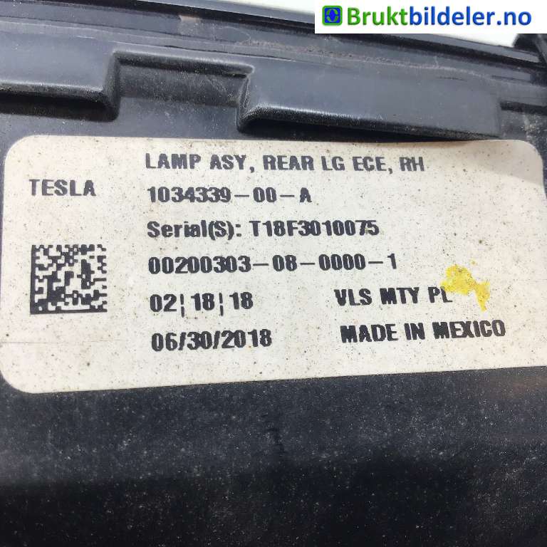Baklykt høyre indre til Tesla Model X 2016-->>  (TESLA|1034339-00-A|T18F3010075|)