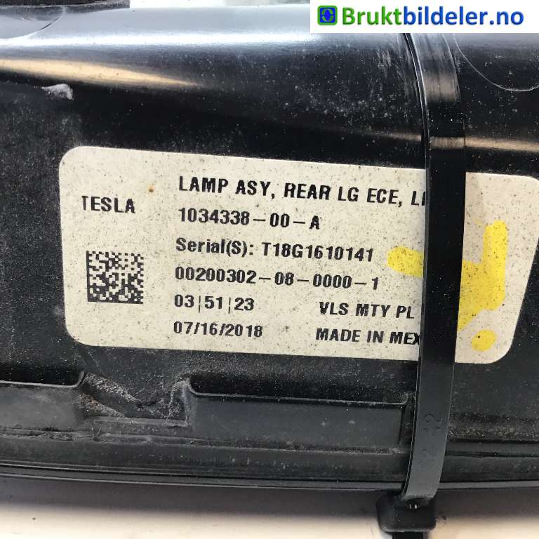 Baklykt venstre indre til Tesla Model X 2016-->>  (TESLA|1034338-00-A|T18G1610141|)