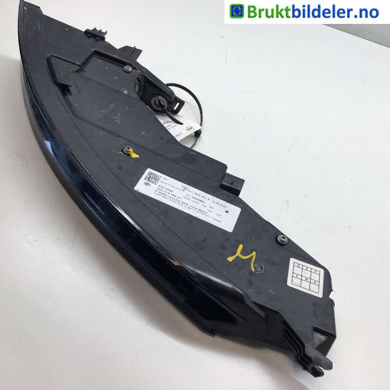 Baklykt venstre til Porsche Taycan 2019-->>  (PORSCHE|9J1 945 091 E|2SD 015 M386-01|)