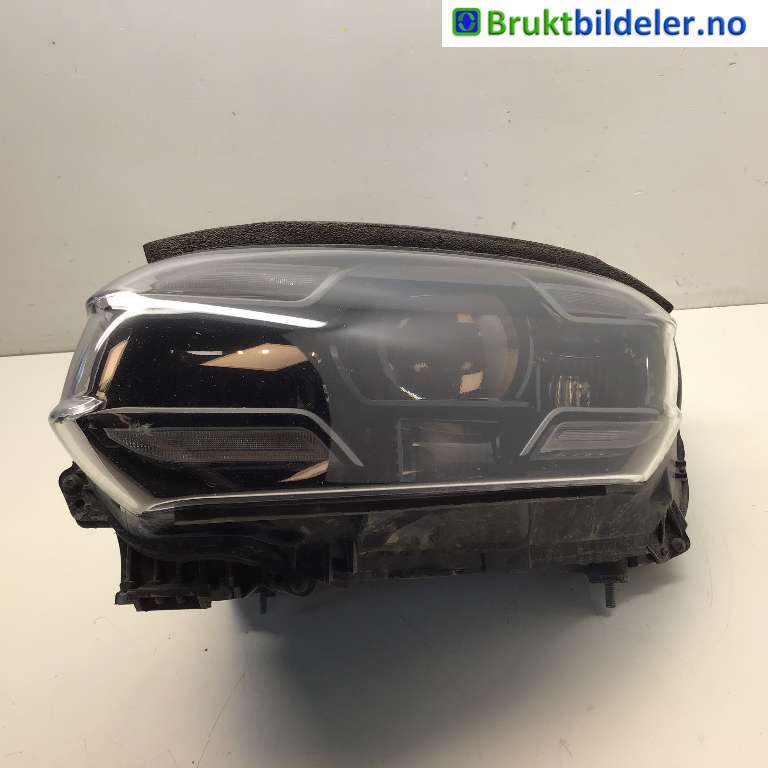 Frontlykt venstre halogen til Porsche Taycan 2019-->> (PORSCHE|9J1 941 113 D|1140 H39 0004|9J1 941 059 E)