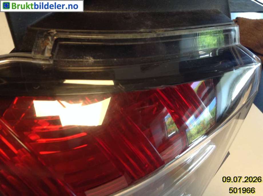 Baklykt venstre til Toyota iQ 2009-2014 (TOYOTA|8156174060||8156174061)