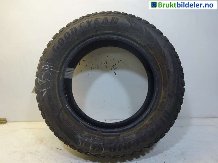 Dekk til Annet Dekk vinter pigg 0-->>  (GOODYEAR|)