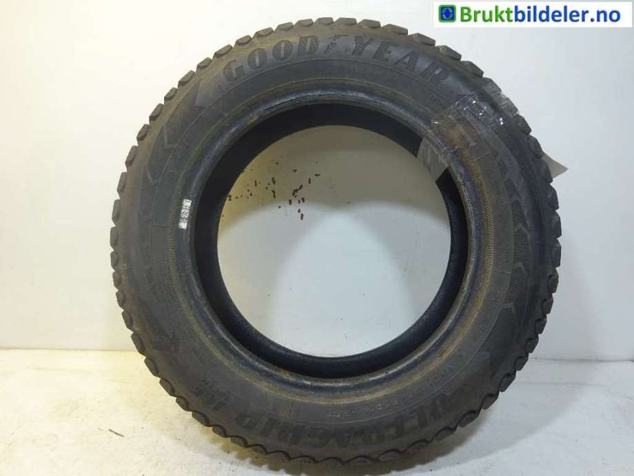 Dekk til Annet Dekk vinter pigg 0-->>  (GOODYEAR|)