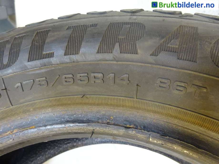 Dekk til Annet Dekk vinter pigg 0-->>  (GOODYEAR|)
