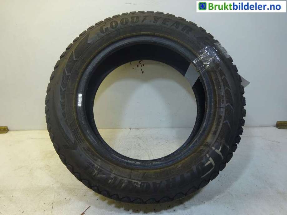 Dekk til Annet Dekk vinter pigg 0-->>  (GOODYEAR|)