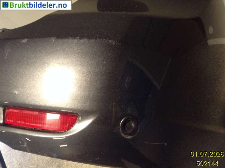 Støtfanger bak til Toyota Avensis 2009-2015 (Type III, Fase 1)  (TOYOTA|5215905908|)