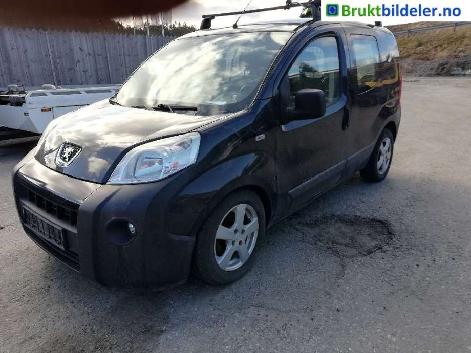 Skjerm venstre foran til Peugeot Bipper, 2014-->>  (PEUGEOT|)