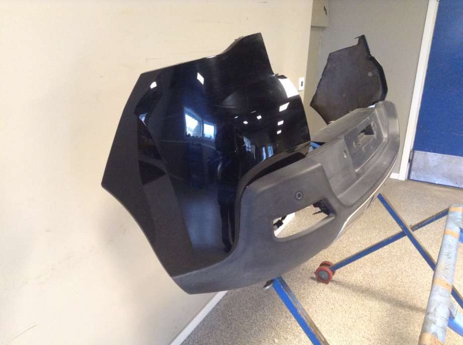 Støtfanger bak til Peugeot 3008 2009-2016 (Type I)  (PEUGEOT|7410 JP|)