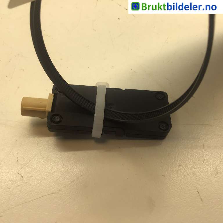 Antenne navigasjon til Porsche Taycan 2019-->> (PORSCHE|PAB 035 500|10517194|4N0 035 500)