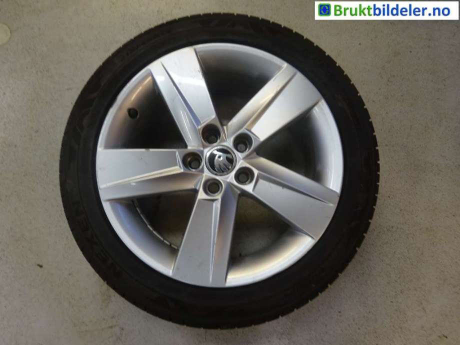 Hjulsett aluminium sommer til Škoda Rapid 2012-2019 (SKODA|NEXAN|7JX16 ET 46 5X100|6V0 601 025)