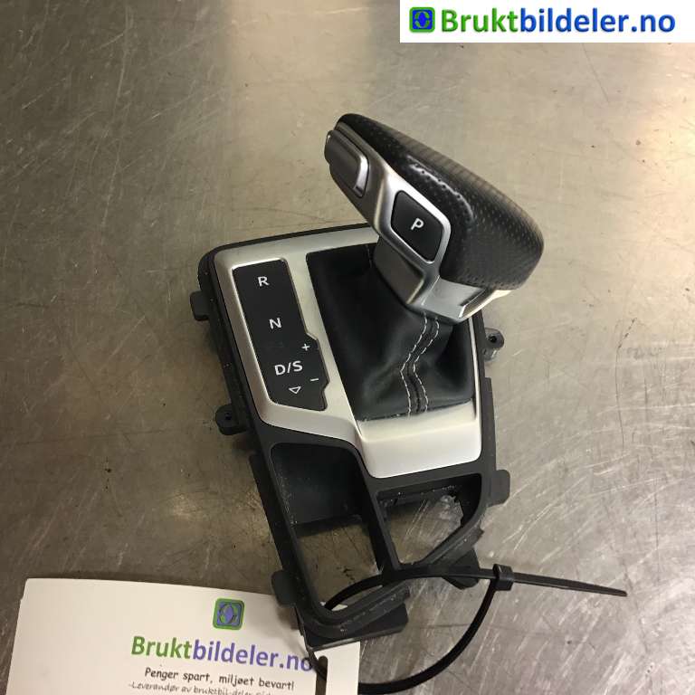Diverse deler til Audi Q7 2015-->> (Type II) (AUDI|4M1 713 140 G|)